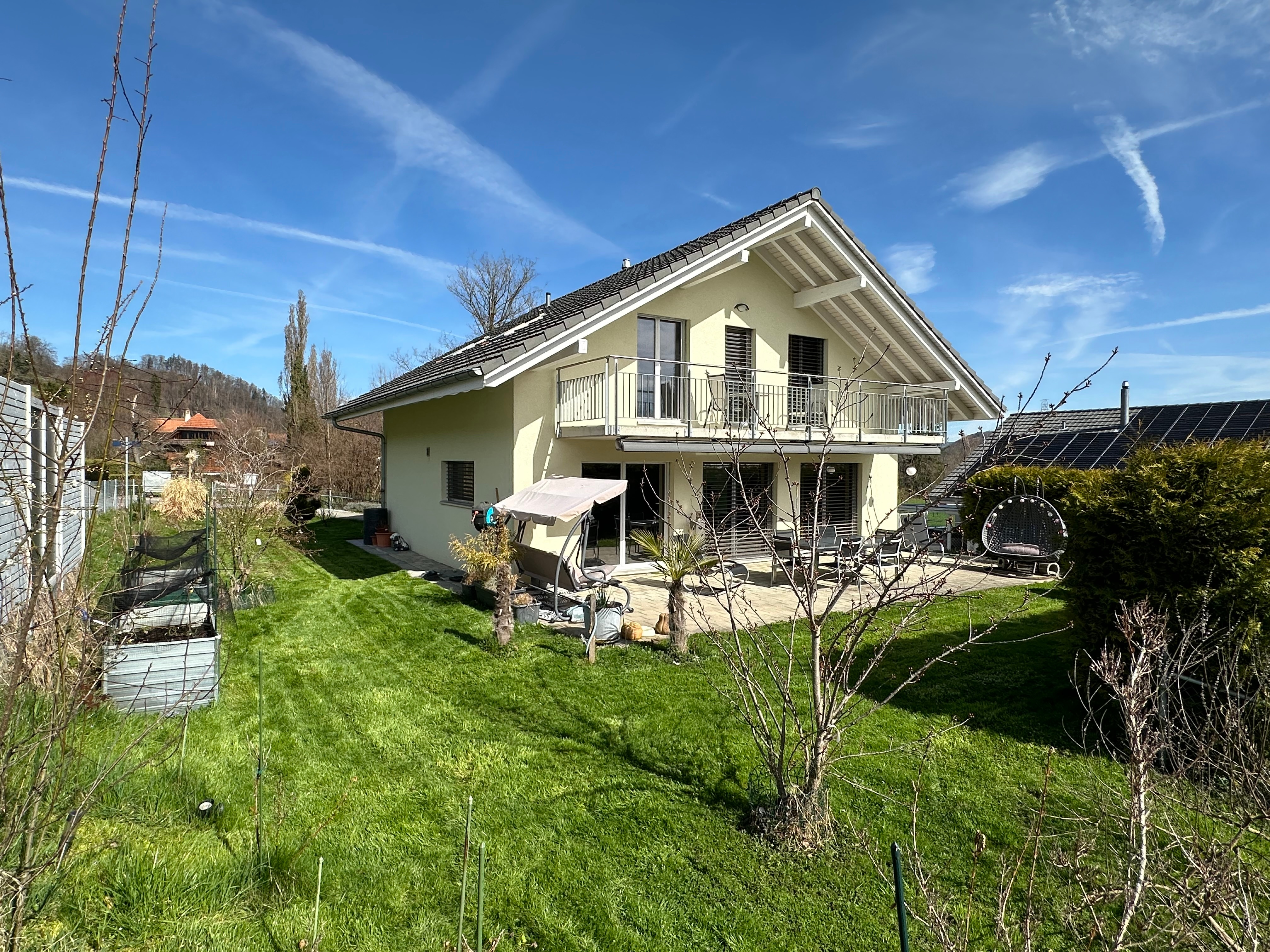 Objekt - Familienfreundliches 5.5-Zimmer-Einfamilienhaus - Ruchti Partner AG Immobilien-Dienstleistungen